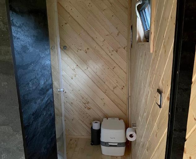 Obytny Kontejner Cabin Stars Zátor Esterno foto